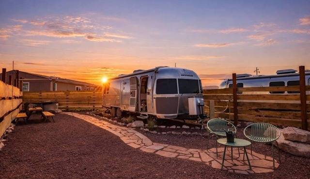 Airstream w/ Private Hot Tub (Unit E) - 5 Person Airstream with Private Hot Tub