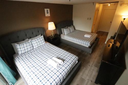 Beautiful 2 Queed Beds Apart in BH