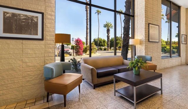 Best Western Date Tree Hotel