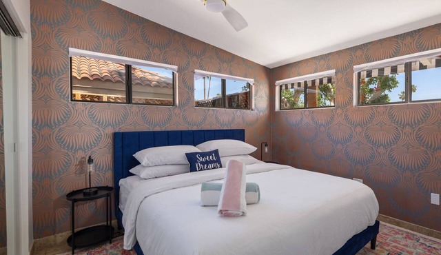 Bowie Suite · Palm Springs Pool, Hot Tub, Kitchen