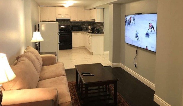 Brampton Basement · Bright, Airy, and Cozy 2 Bedroom Basement Brampton