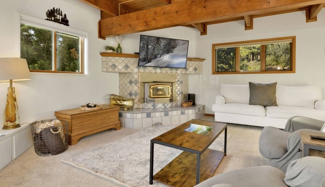 Canyon Crest Castle by Big Bear Vacations | Hot Tub | Slope Views