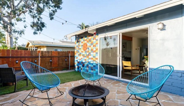 Casa Lotus - 2 bedroom - 1 ba Ocean Beach Cottage