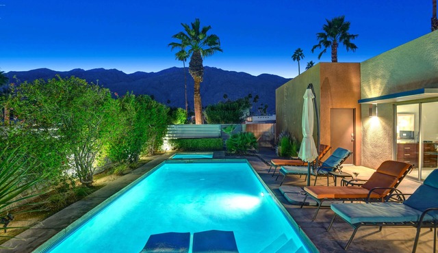 Casa Primrose - Central Location, Spectacular Mountain Views, Close to Downtown