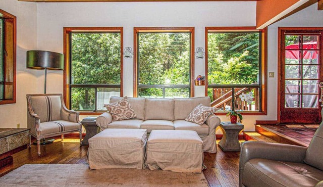 Cazadero mountain hot tub cabin in the redwoods