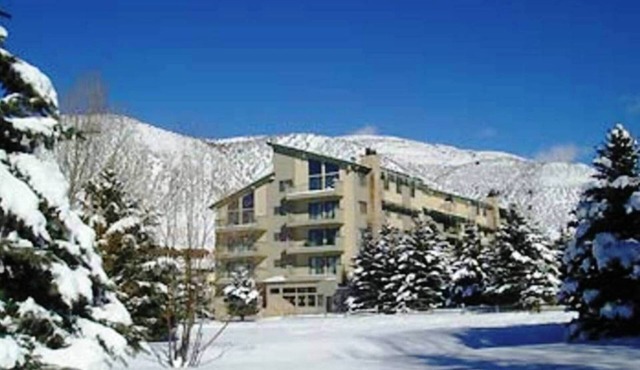 Celebrate New Year's at Falcon Point