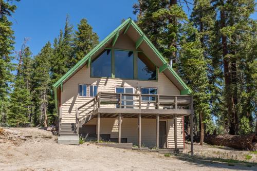 Chalet 16 by Mammoth Mountain Chalets