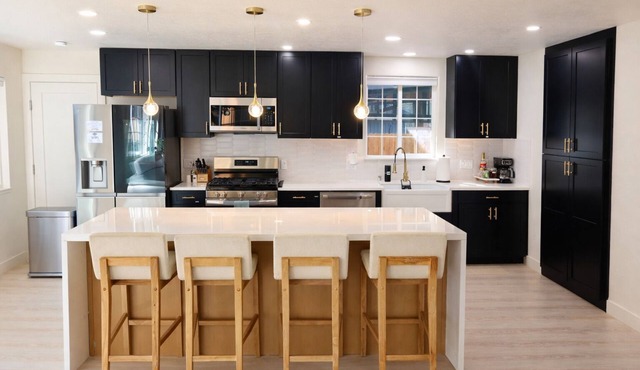 Charming 2-bedroom house in peaceful South Lake Tahoe