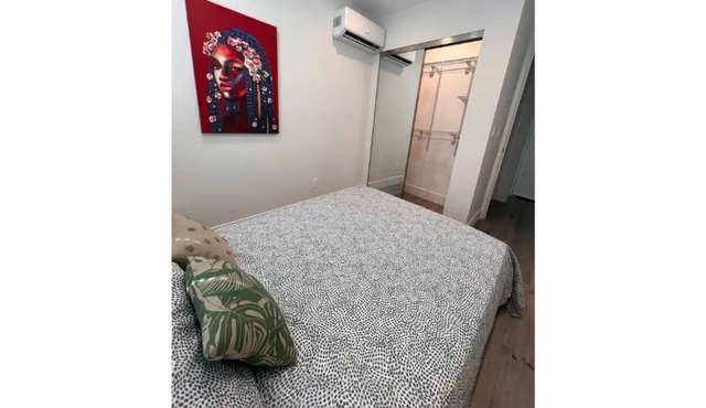 Clean Spacious Los Angeles 1-bedroom Guest House