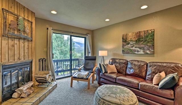 Condo with Balcony about 2 Mi to Purgatory Resort!
