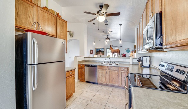 Coolidge Home w/ Patio, Near Casa Grande Monument!