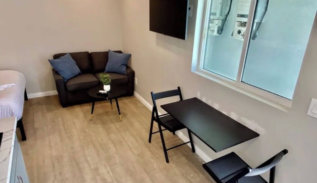 Cozy apartment with WiFi and AC in charming El Cajon San Diego