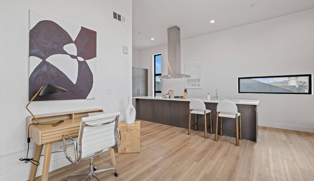 Cozy/New 2-bedroom apartment in North Hollywood