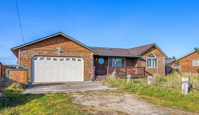 Crabbin' Cabin ~ Bayshore Estates
