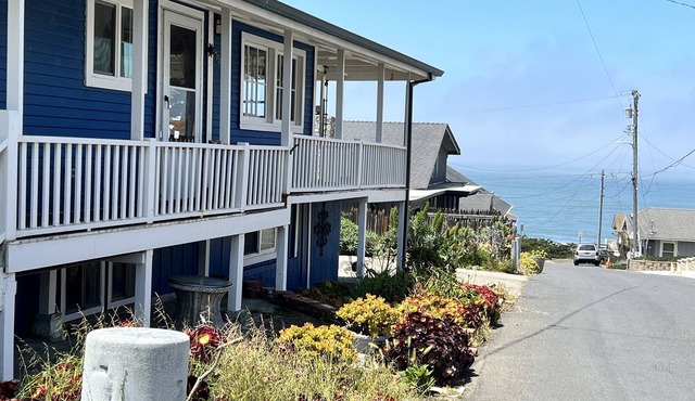 Dillon Beach village home with ocean views and a quick walk to the beach