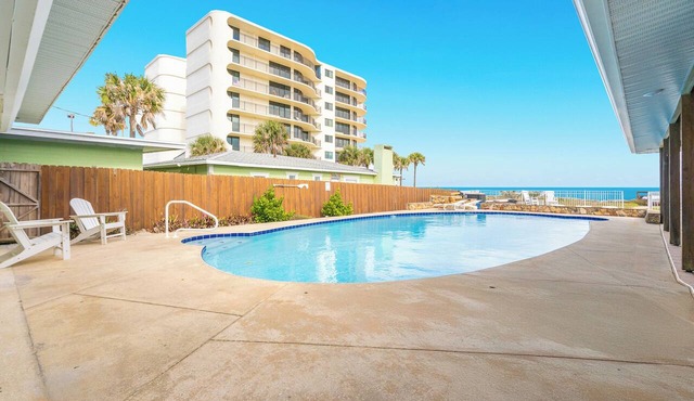 Direct, Oceanfront Pool Home-Margarita Manor