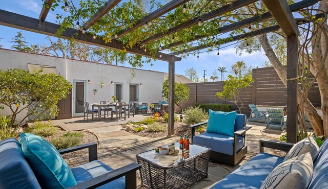 Downtown SB Cottage! Charming Cozy and Recently Remodeled