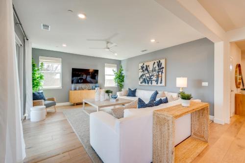 Elegant & Spacious Retreat w/Yard in Woodland!