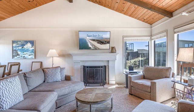 Family Friendly 4BR Beach Home for 12
