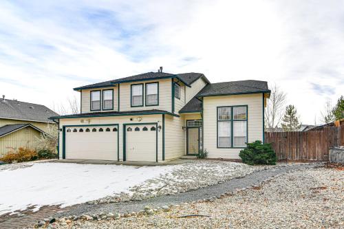Family Reno Home w/Game Room! 28 Mi to Ski Resort