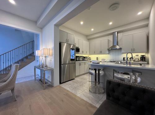 MAJOR INTERNATIONAL SPORTING EVENT 2026 Angus Glen Markham French Style Luxury Mansion Stay