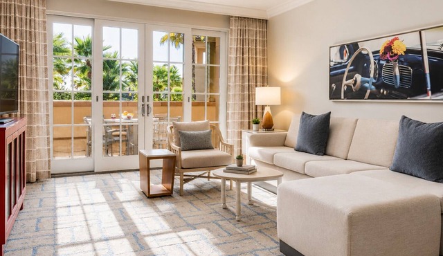 𝐅𝐢𝐧𝐝𝐢𝐧𝐠 𝐌𝐞𝐢𝐥𝐢 offers: Marriott's Newport Coast Resort + Amenities