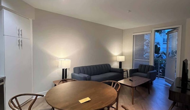 Fully Furnished 1BR San Diego w/Wi-Fi Parking