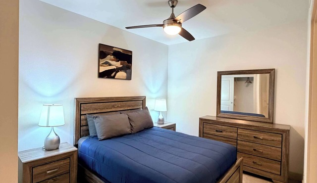 Fully Furnished 2BR in Mission Valley w/Parking