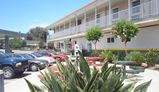 Garlic Farm Inn
