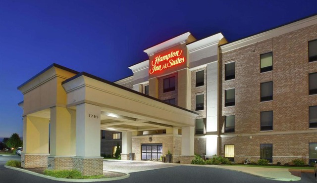 Hampton Inn & Suites - Elyria
