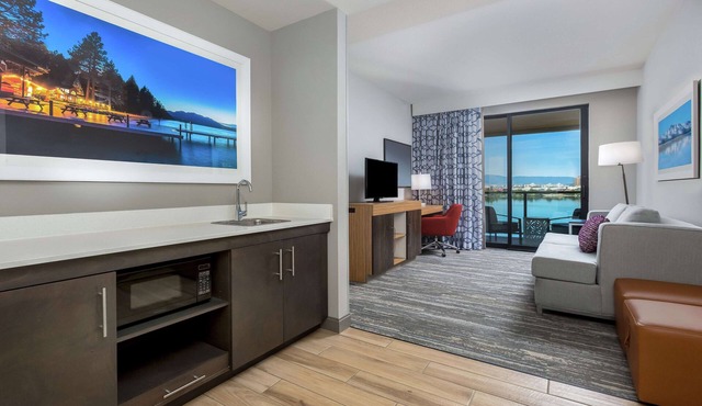 Hampton Inn & Suites Reno/Sparks