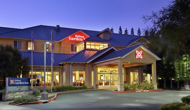 Hilton Garden Inn Sonoma County Airport