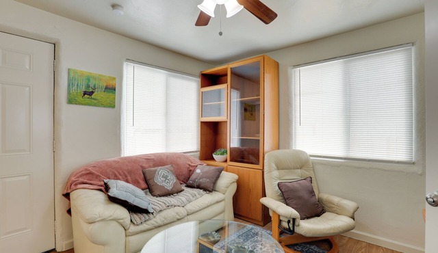 Home Close to I-80, Industrial Ctr & Hospitals