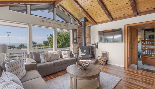 Irish Beach | Ocean Views, Hot-tub, Beach Access