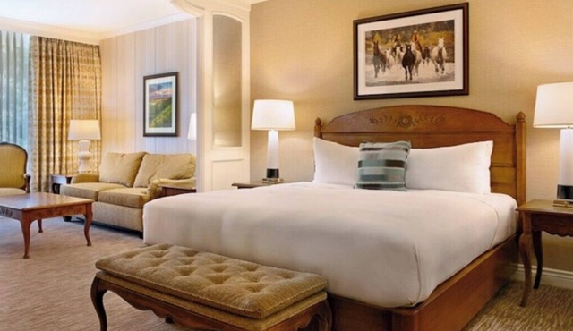 King Pool | Little America | Poolside Days, Golf Access, Resort Calm | 2 Units