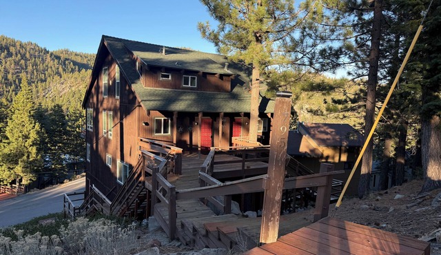 Lakeview Tahoe Retreat - 4BR/3BA Mountain Escape Near Heavenly & Village
