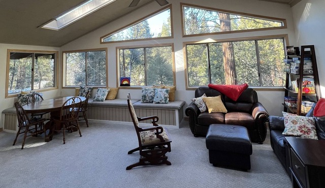 Large indoor space+Close to skiing + Dog Friendly