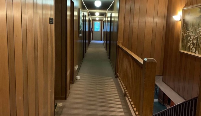 Lodge & Motel Rooms