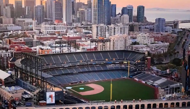 Lux Condo in Premier Location with Iconic Views of SF