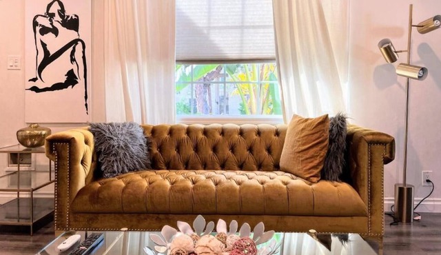 Marvelous House Close to Beach (MK1-LAD)