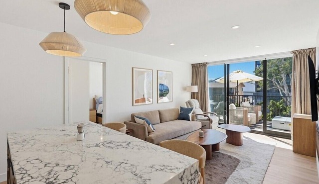 Mission Beach Condo w/Outdoor Living