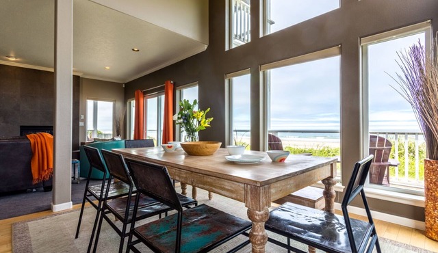 Modern Ocean Front Home on a Sandy Beach! Hot Tub & Game Room!