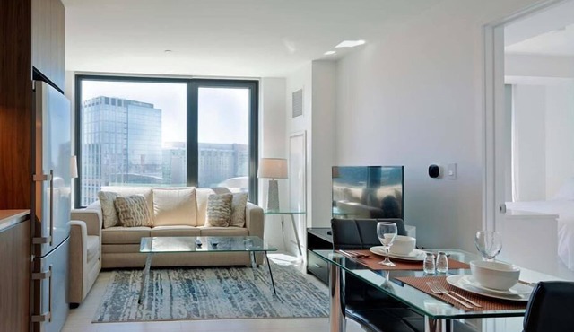 nr Waterside Shopping | Family-friendly 1BR| CA