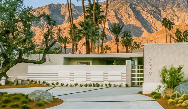 ONE OF A KIND mid-century gem, completely renovated