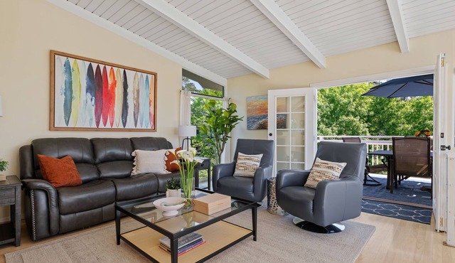 Perfect Getaway Nestled Between Ocean and Park Views!