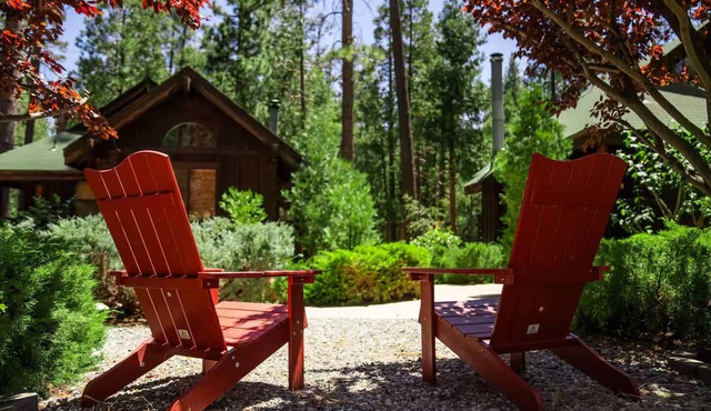 Private 1-Bedroom Suite at Eagle Creek