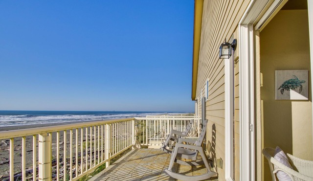 Quiet Waterfront Escape w/Hot Tub & Beach Access!