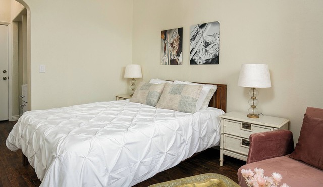 Relaxing DTLA Studio Retreat