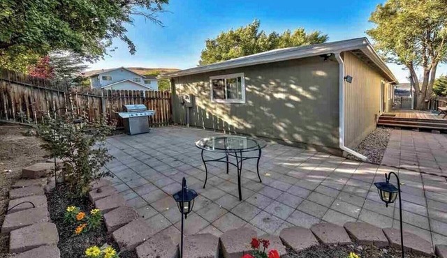 Relaxing Northern Nevada Home with Outdoor Patio Located Near the Keystone Trail in Reno, Nevada