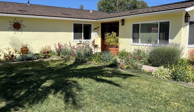 Remodeled clean quiet Family Retreat w/AC & Fire-Pit - Long or Short Term Stays